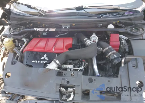 2015 Mitsubishi Lancer Evolution Gsr z USA, uszkodzony, nr VIN JA32W8FV3FU008103